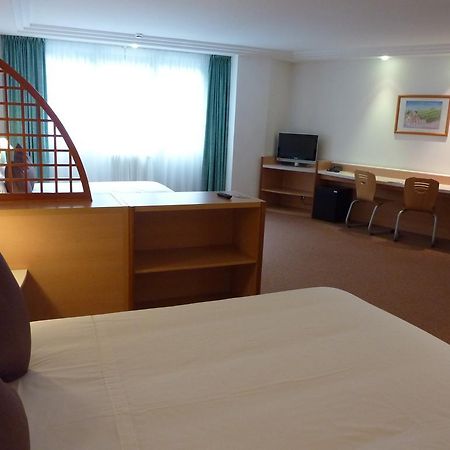 Hotel Tropical Les Escaldes Екстер'єр фото