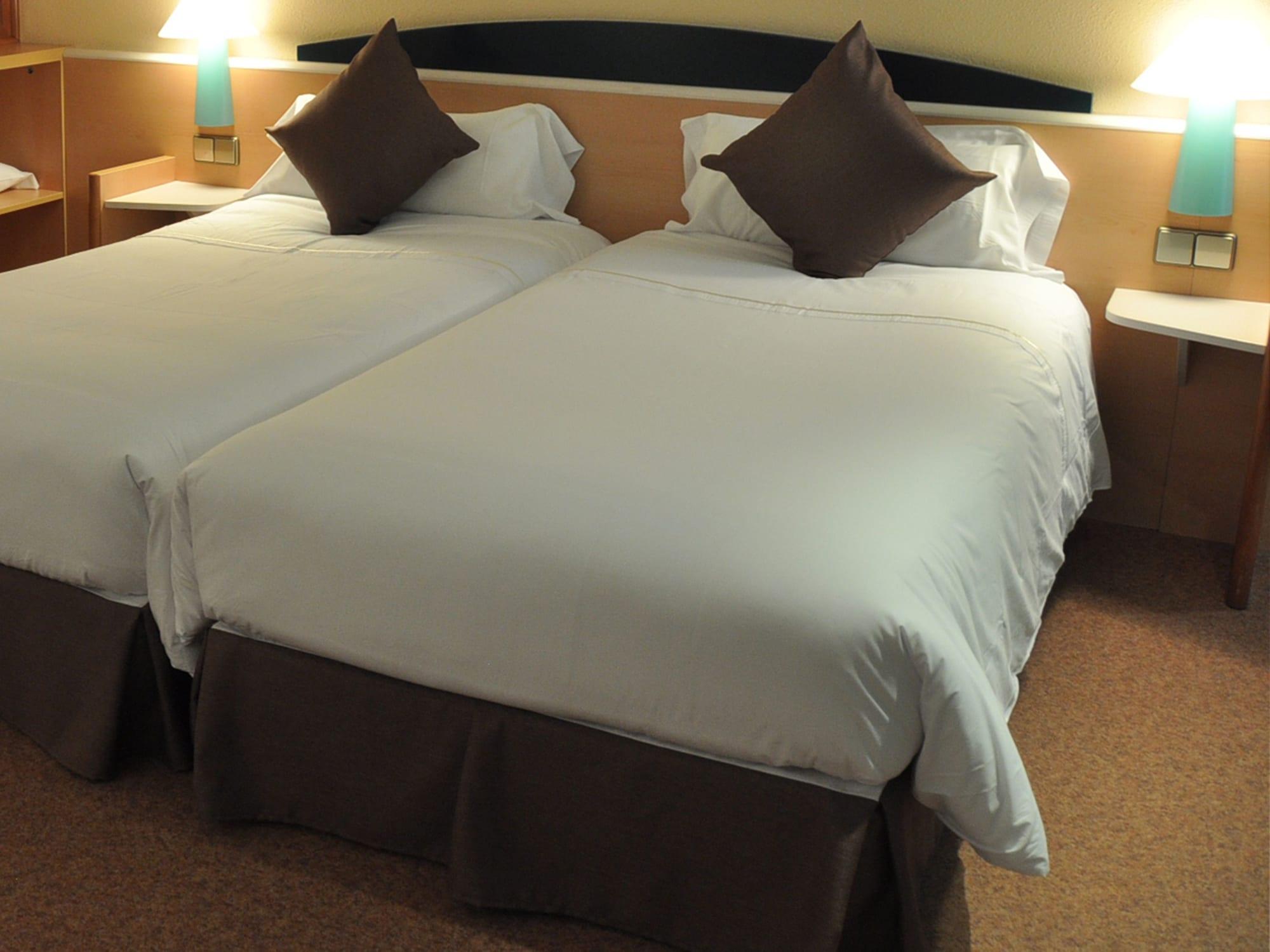 Hotel Tropical Les Escaldes Екстер'єр фото
