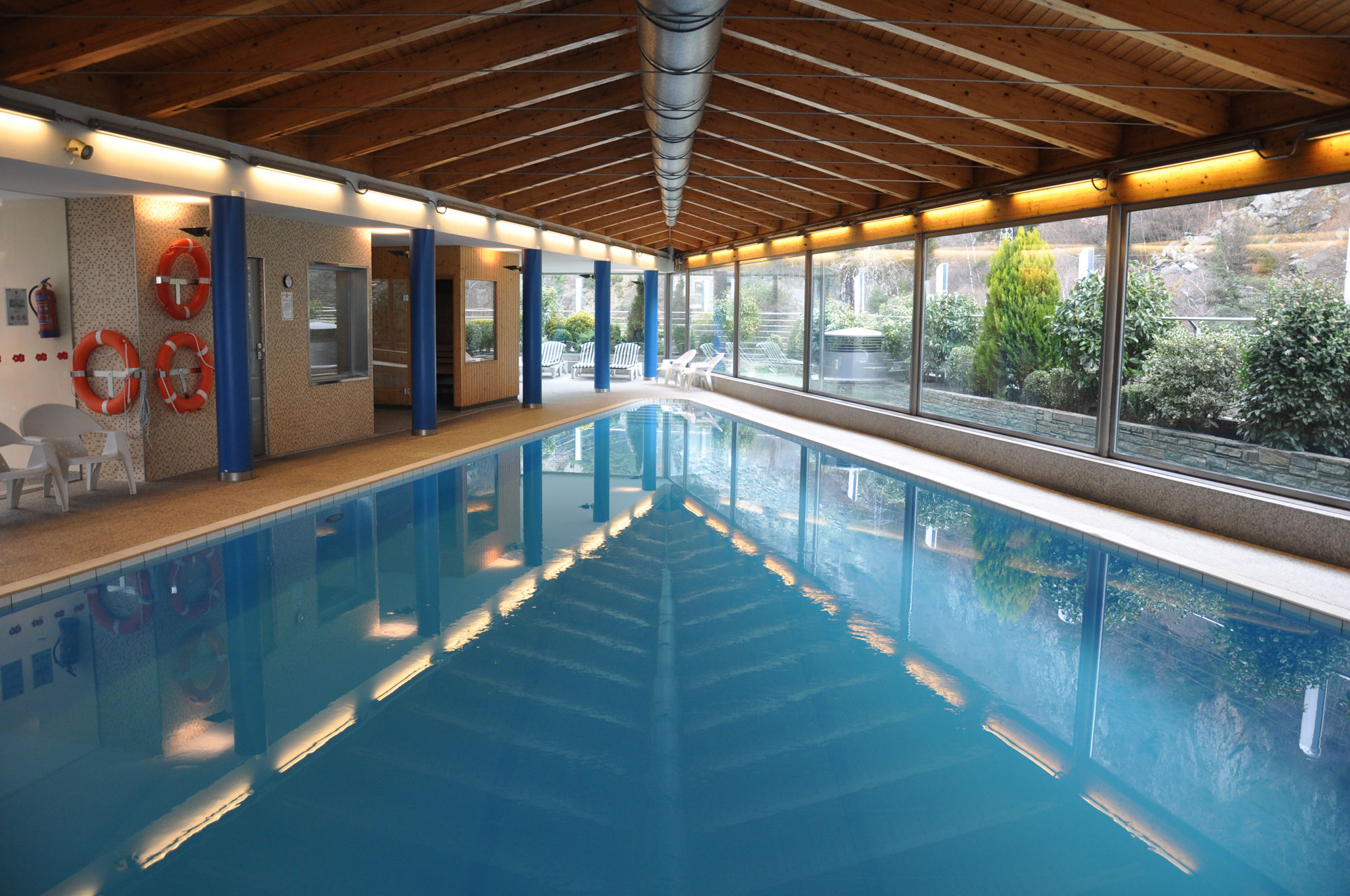 Hotel Tropical Les Escaldes Екстер'єр фото