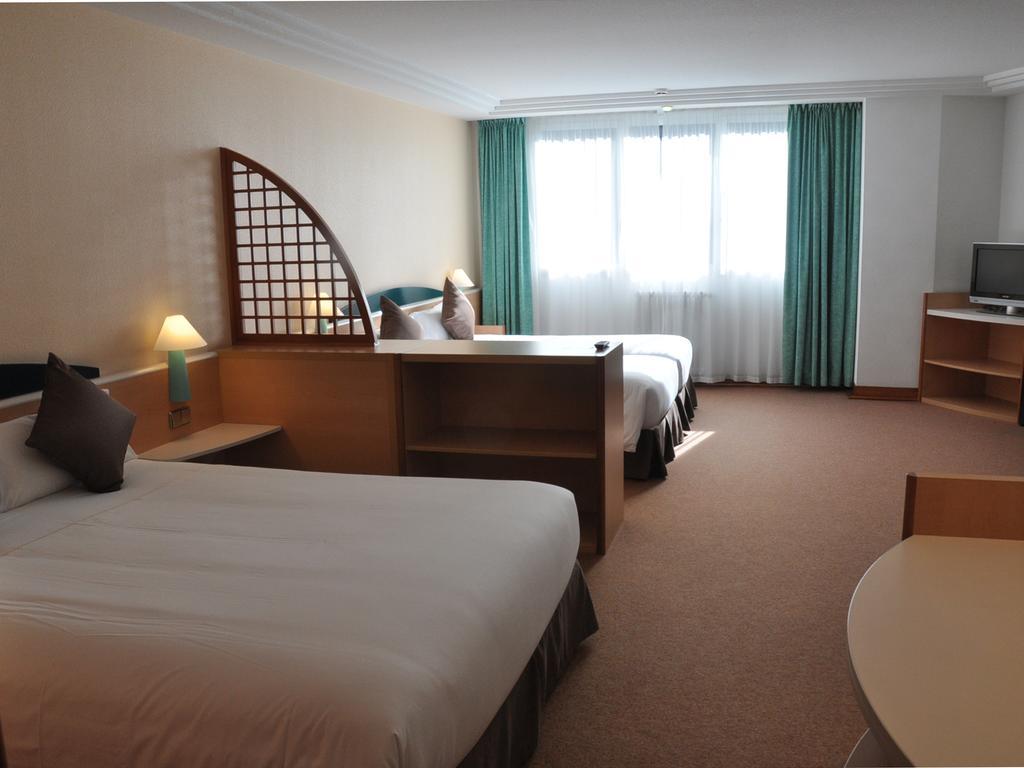 Hotel Tropical Les Escaldes Екстер'єр фото