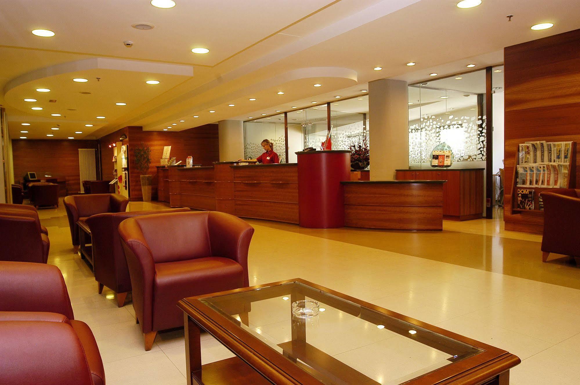 Hotel Tropical Les Escaldes Екстер'єр фото