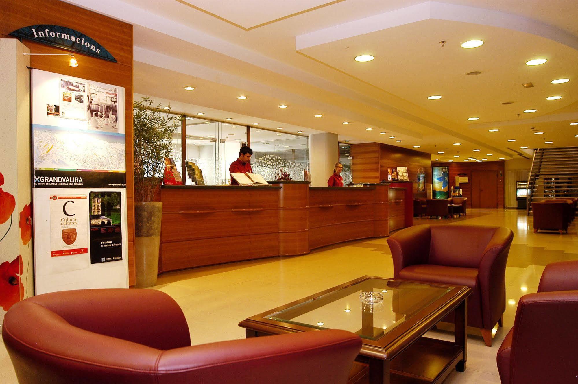 Hotel Tropical Les Escaldes Екстер'єр фото